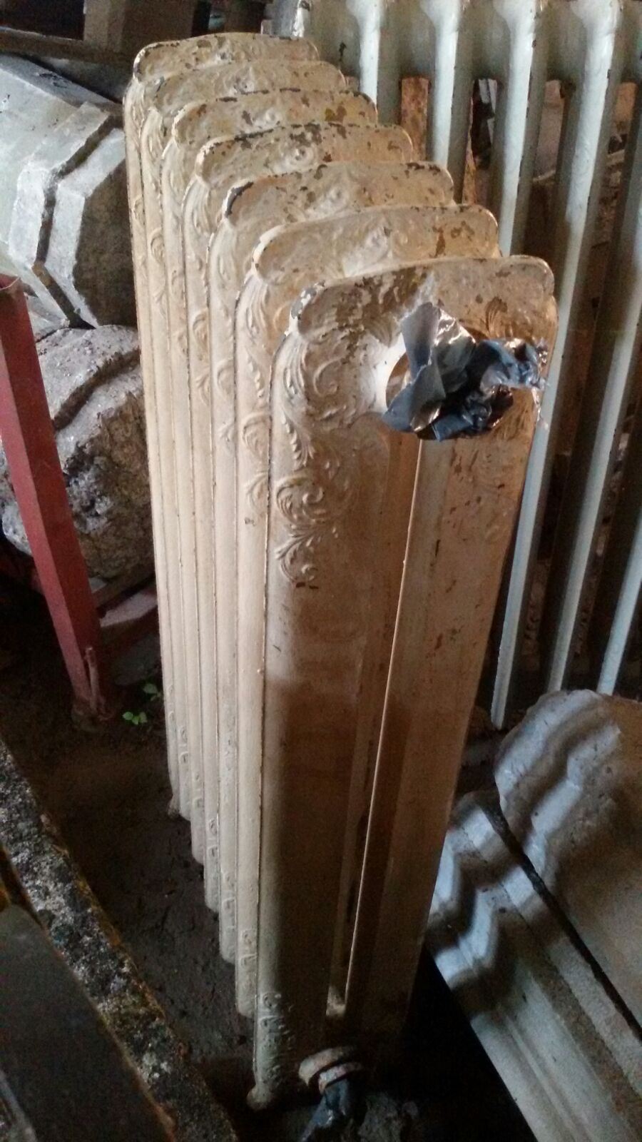 Articoli in ghisa recupero materiali