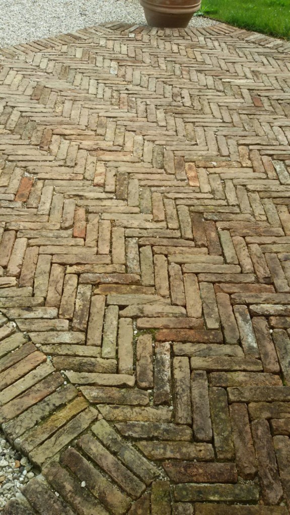 PAVIMENTI