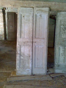 porte portoni legno antico da restaurare 03
