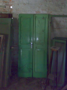 porte portoni legno antico da restaurare 04