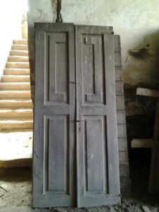 porte portoni legno antico da restaurare 13